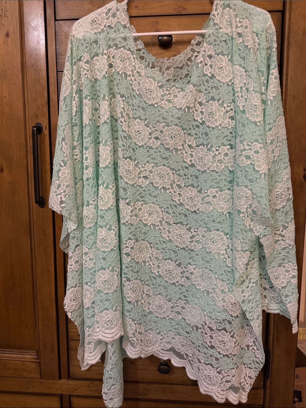 Lace Overlay Tunic Top - Mint & White